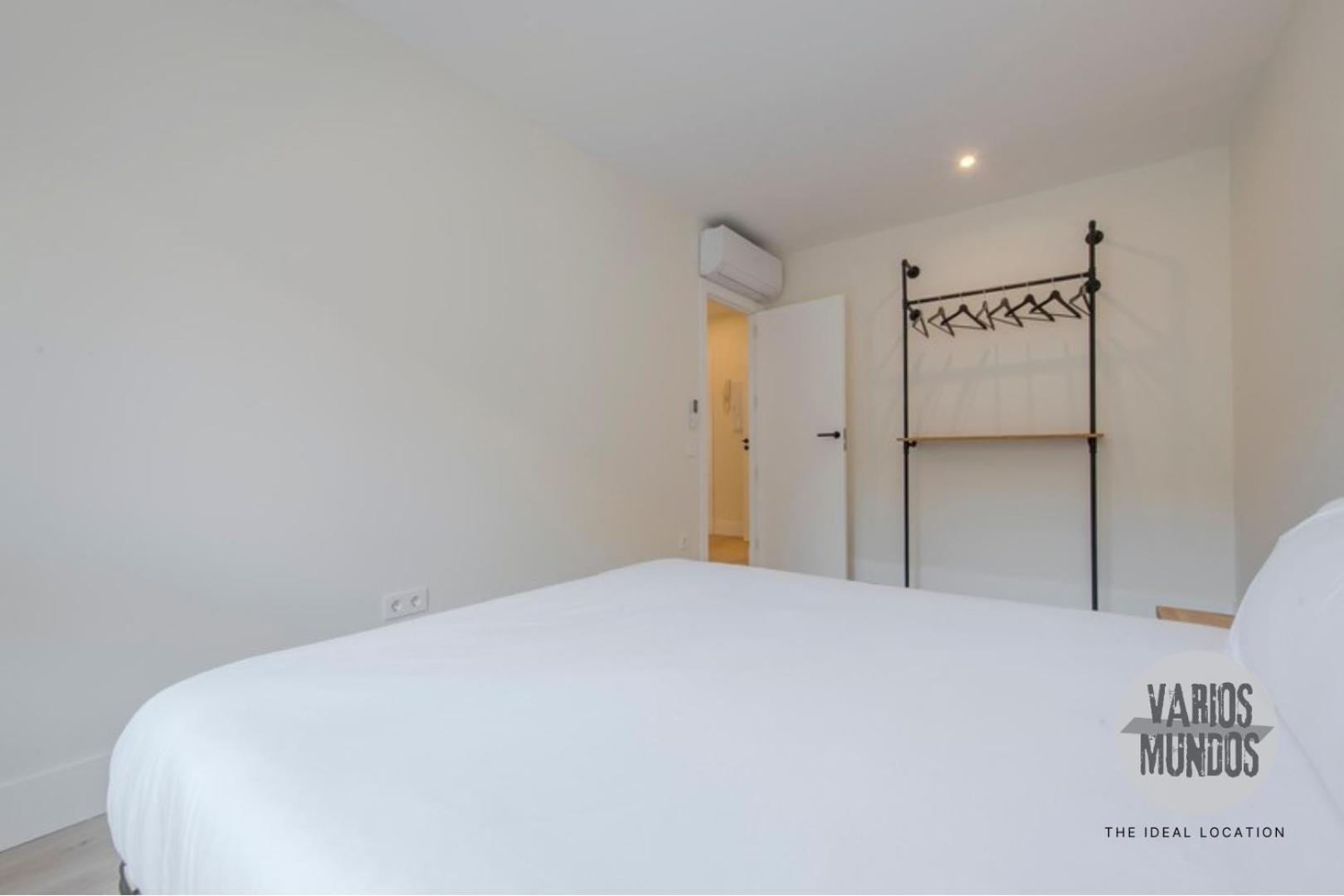 Tu Alojamiento Para 6 En Malasana Ven A San Bernardo 20 Madrid Luaran gambar